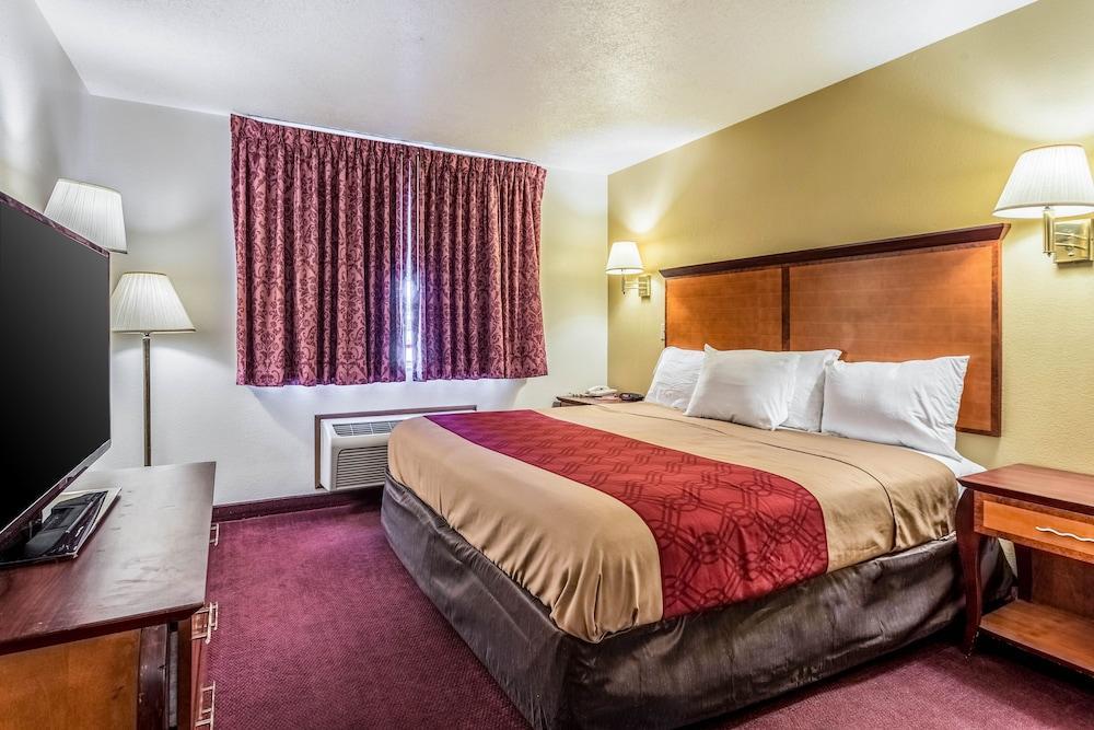 Econo Lodge Inn & Suites Albuquerque East I-40 Eubank Exit Extérieur photo