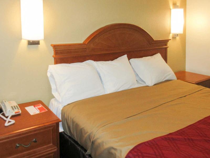 Econo Lodge Inn & Suites Albuquerque East I-40 Eubank Exit Extérieur photo