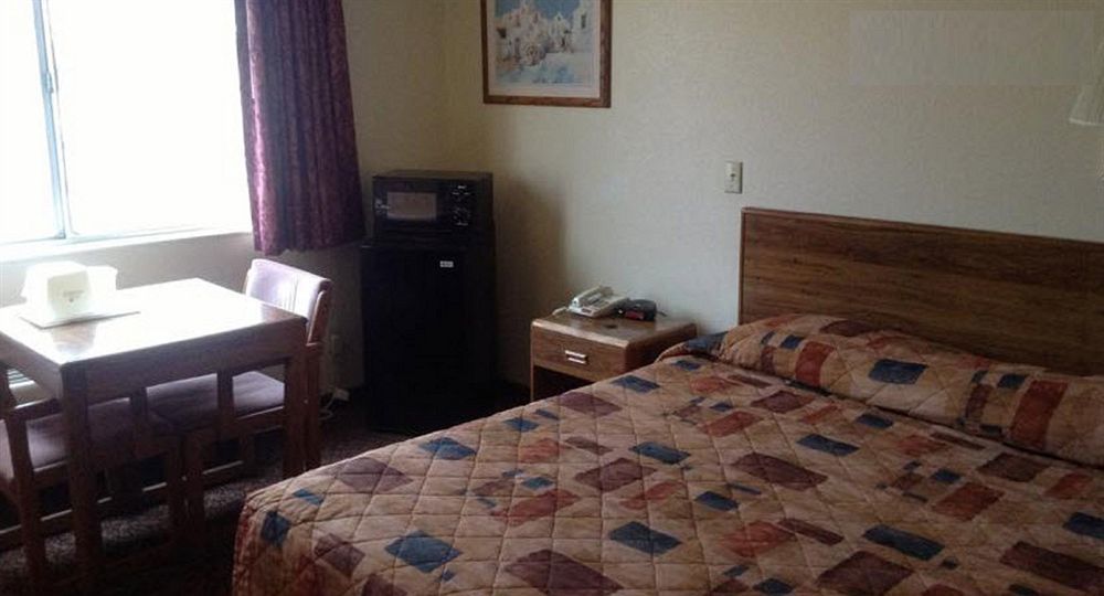 Econo Lodge Inn & Suites Albuquerque East I-40 Eubank Exit Extérieur photo